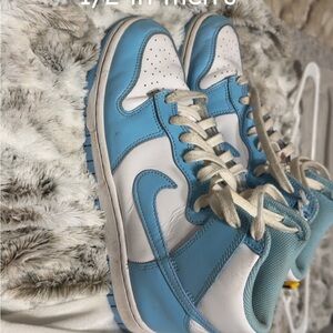 Nike Blue and White Women's Sneakers